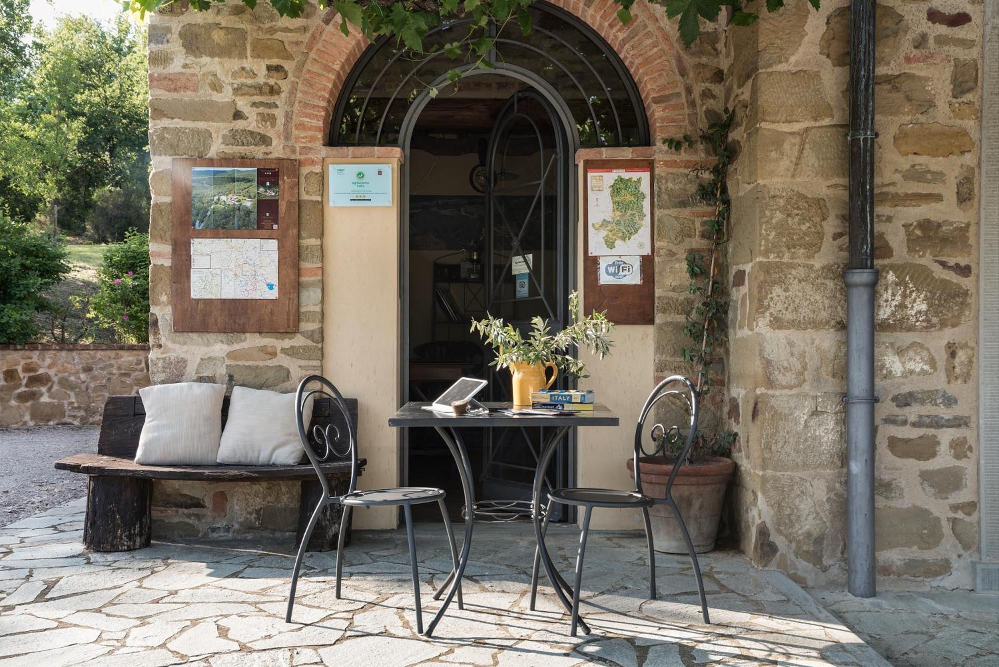 Agriturismo L'Incrociata Bucine Kültér fotó